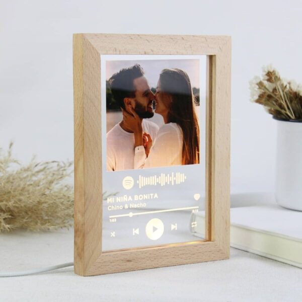 Lámpara Personalizada Código Canción Marco Madera
